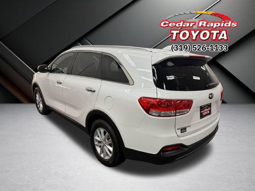 2018 Kia Sorento LX