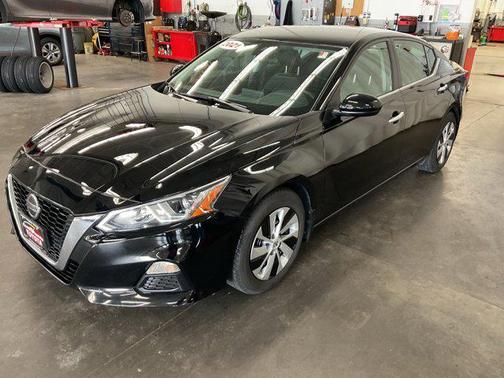 2021 Nissan Altima S FWD