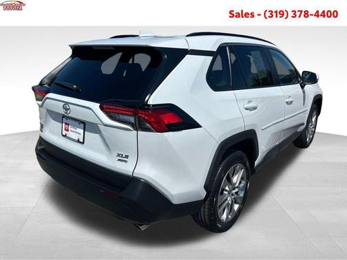 Wind Chill Pearl 2024 Toyota RAV4 XLE Premium