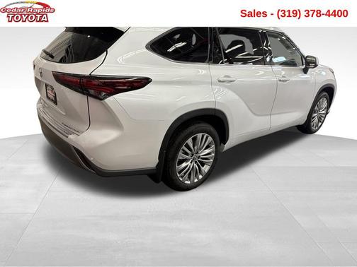 2024 Toyota Highlander Platinum