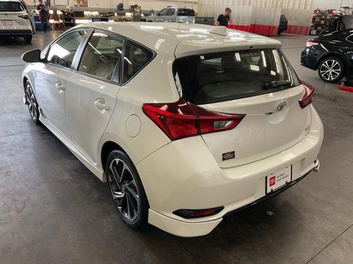 2017 Toyota Corolla iM Base