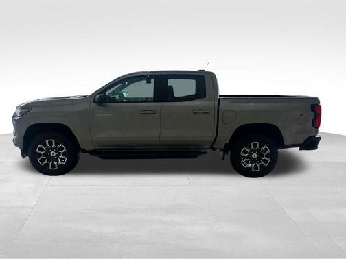 Sterling Gray Metallic 2023 Chevrolet Colorado Z71