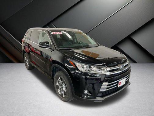 2019 Toyota Highlander Limited Platinum