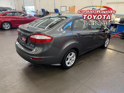 2015 Ford Fiesta SE
