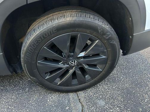2022 Volkswagen Taos 1.5T S