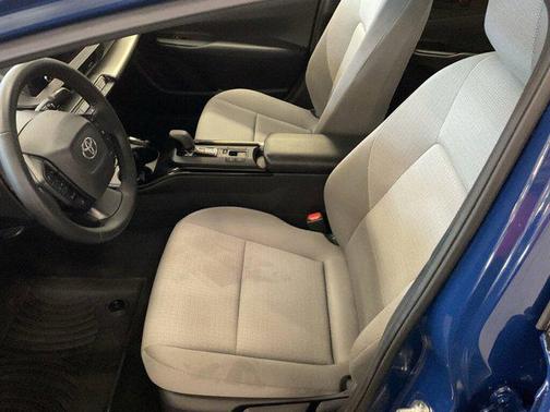 2023 Toyota Prius LE