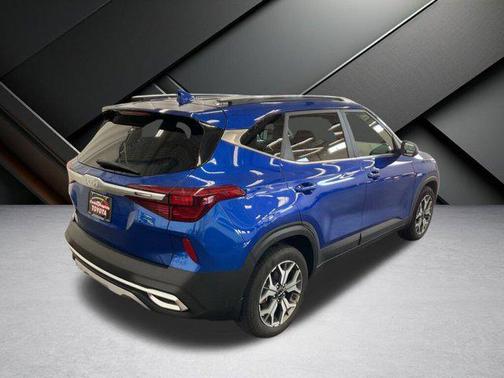 2022 Kia Seltos EX