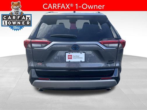 2022 Toyota RAV4 Hybrid SE