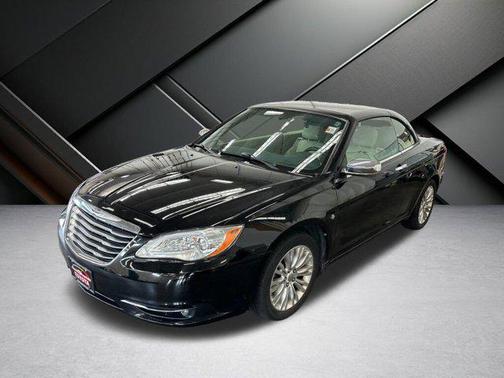 2011 Chrysler 200 Limited
