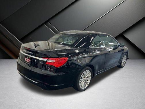 2011 Chrysler 200 Limited