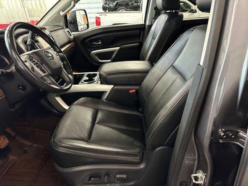 2018 Nissan Titan SL