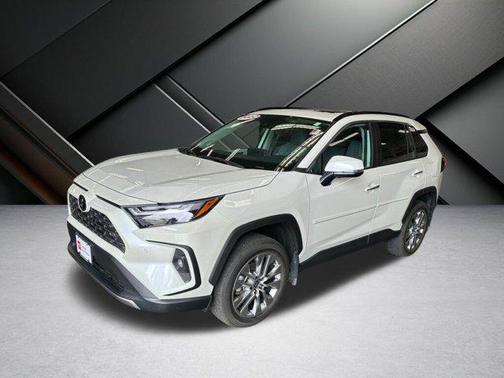 2022 Toyota RAV4 Limited