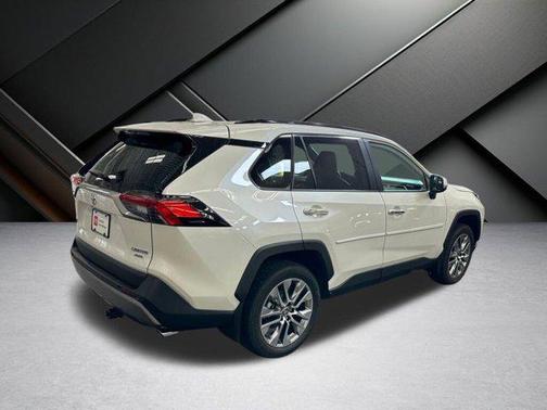 2022 Toyota RAV4 Limited