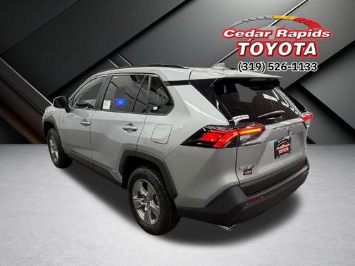 2025 Toyota RAV4 Hybrid XLE