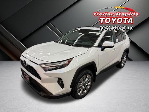 2025 Toyota RAV4 XLE Premium