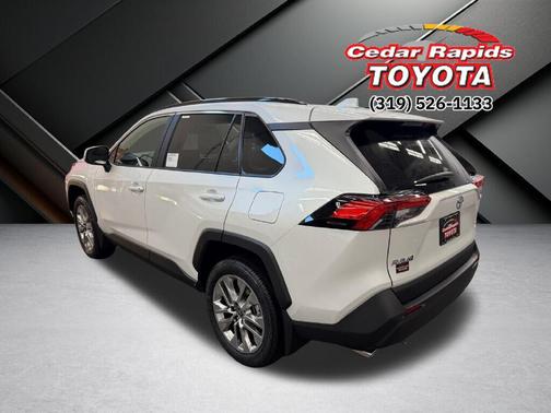 2025 Toyota RAV4 XLE Premium