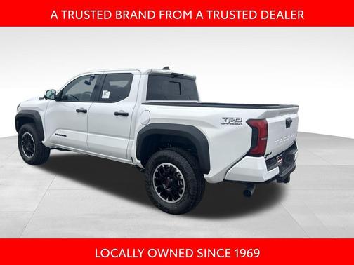 2026 Toyota Tacoma Hybrid TRD Off Road