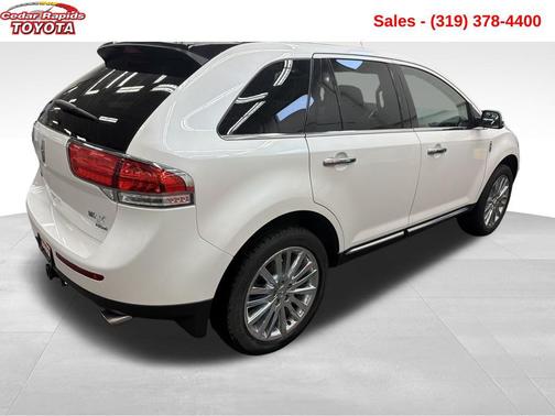 2015 Lincoln MKX Base