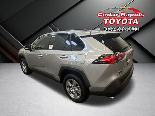 2025 Toyota RAV4 Hybrid XLE