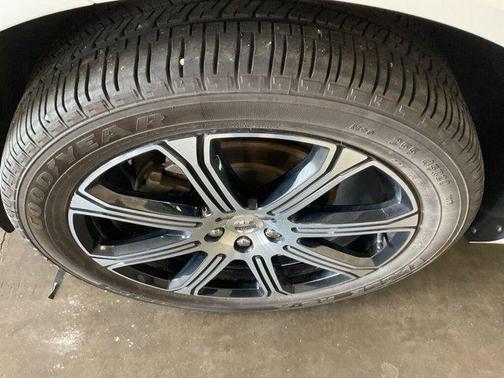2021 Volvo XC60 T5 Inscription
