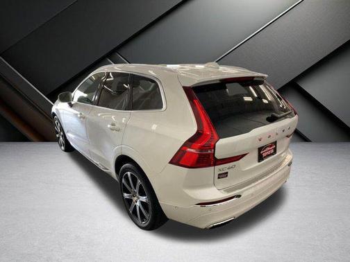 2021 Volvo XC60 T5 Inscription