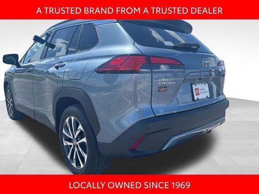 Celestite 2023 Toyota Corolla Cross XLE