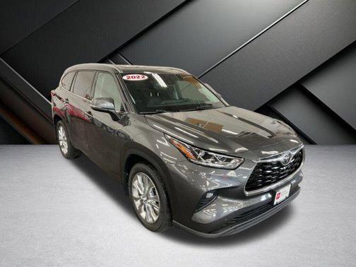 2022 Toyota Highlander Limited
