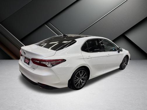 2023 Toyota Camry XLE