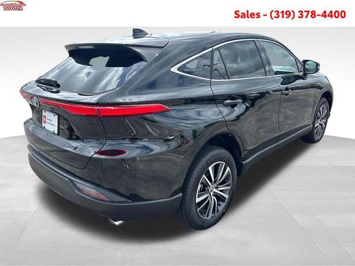 Black 2023 Toyota Venza LE