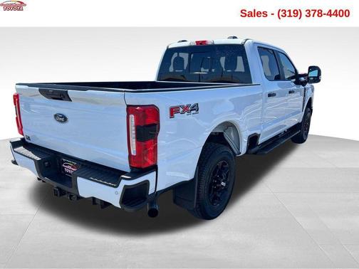 Oxford White 2023 Ford F-250 XL