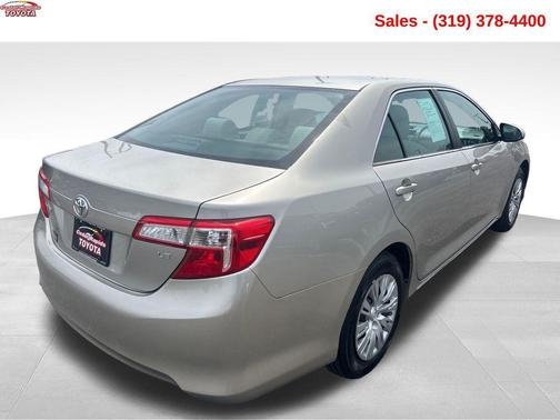 Tan 2014 Toyota Camry LE