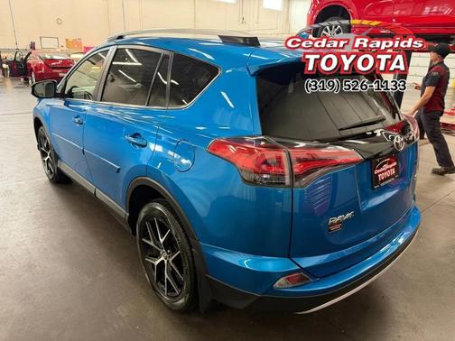 2016 Toyota RAV4 SE