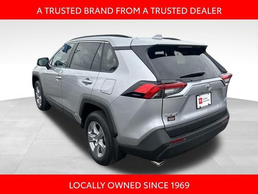 2025 Toyota RAV4 Hybrid XLE