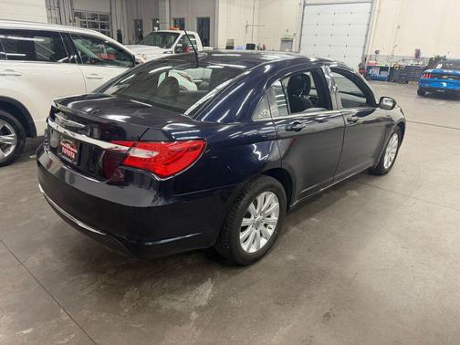 2012 Chrysler 200 Touring