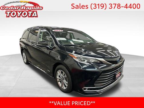 2021 Toyota Sienna Platinum 7 Passenger