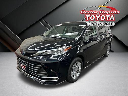 2021 Toyota Sienna Platinum