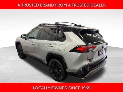 2023 Toyota RAV4 Hybrid SE