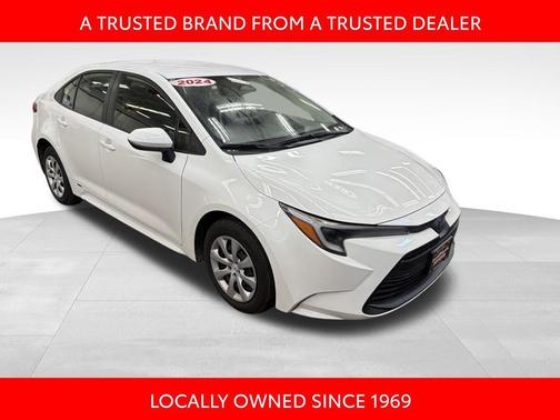 2024 Toyota Corolla Hybrid LE