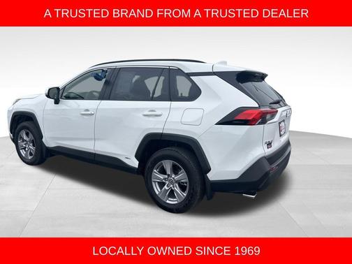 2025 Toyota RAV4 Hybrid XLE