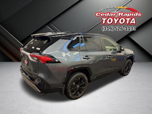 2023 Toyota RAV4 Hybrid SE
