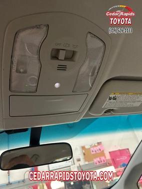 2013 Toyota Prius Four