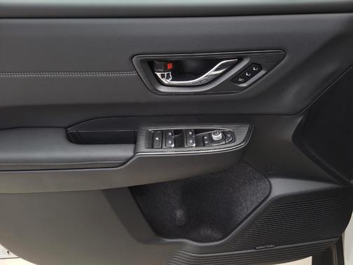 Crystal White Pearl 2026 Subaru Outback Touring XT