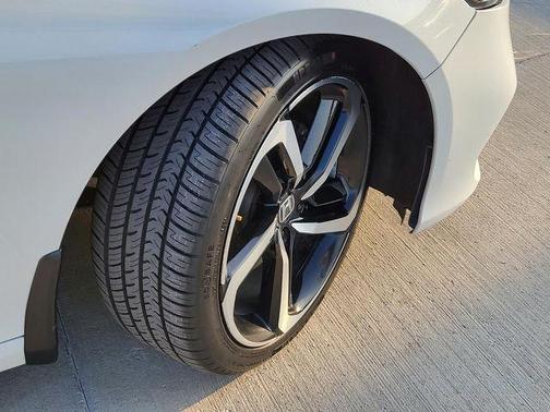 2019 Honda Accord Sport 2.0T
