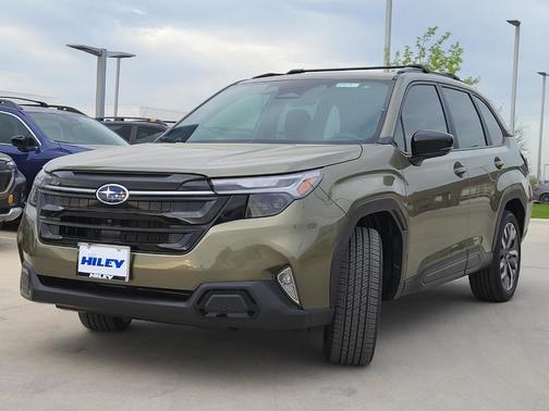 Autumn Green Metallic 2026 Subaru Forester Touring