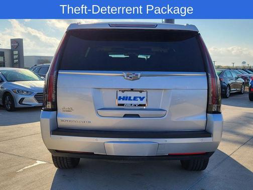 2016 Cadillac Escalade Luxury