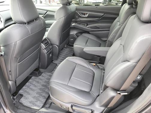 Magnetite Gray Metallic 2026 Subaru Ascent Limited