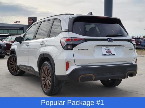Crystal White Pearl 2025 Subaru Forester 2.5i Sport