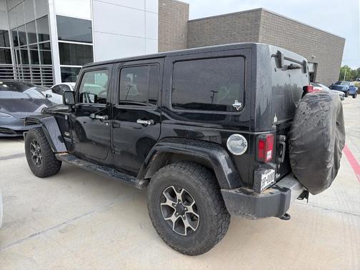 Black Clearcoat 2013 Jeep Wrangler Unlimited Sahara