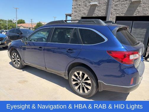 Lapis Blue Pearl 2017 Subaru Outback 2.5i Limited