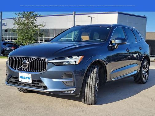 2022 Volvo XC60 B6 Inscription
